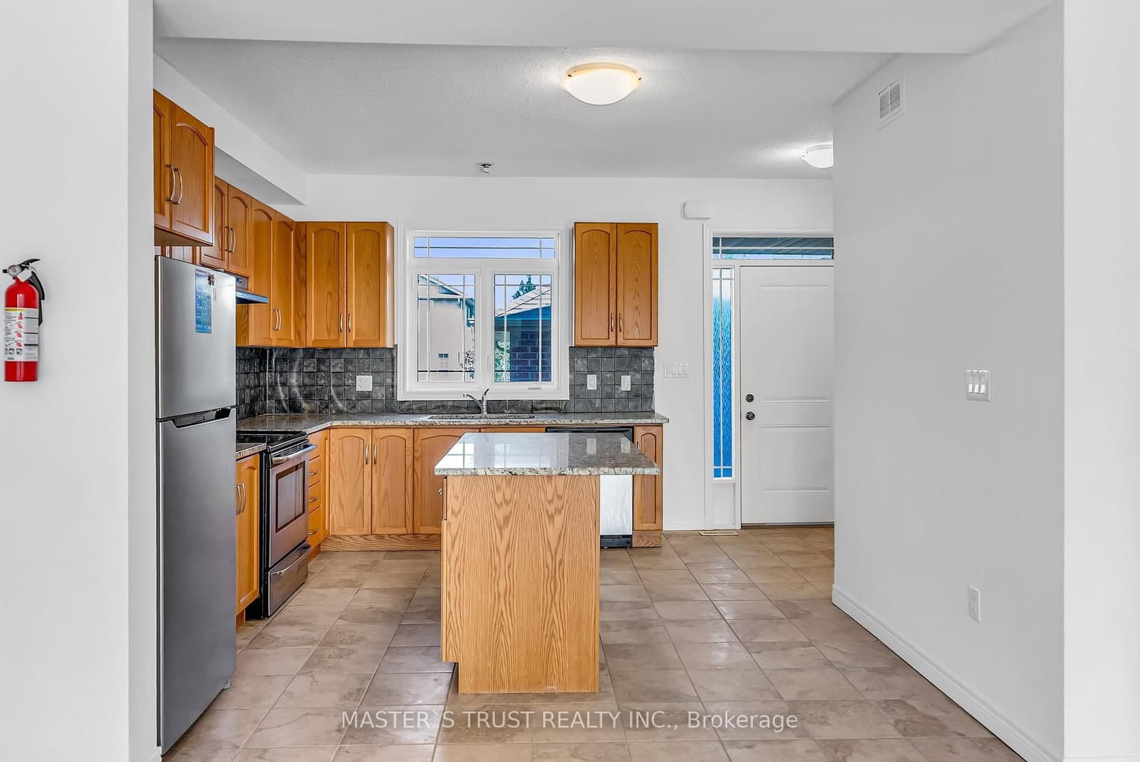 9 Amos Drive, Unit 5 thumbnail 18