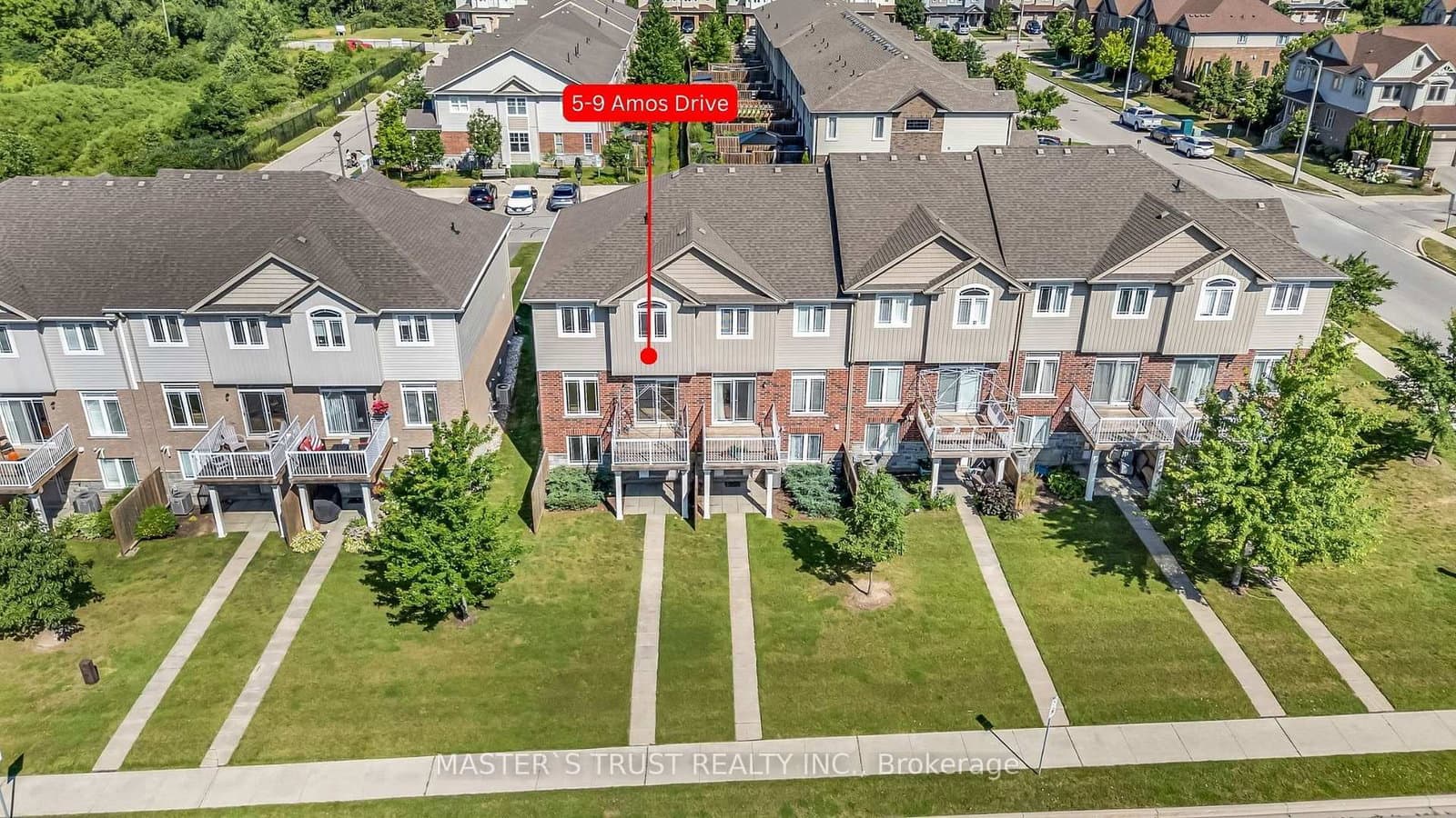 9 Amos Drive, Unit 5 thumbnail 2