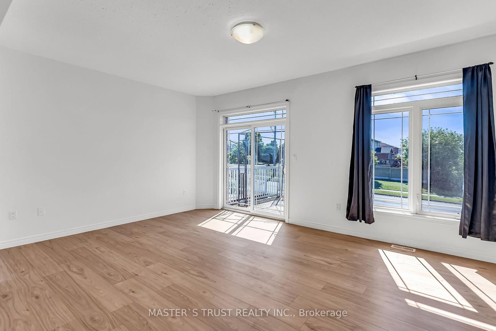 9 Amos Drive, Unit 5 thumbnail 24
