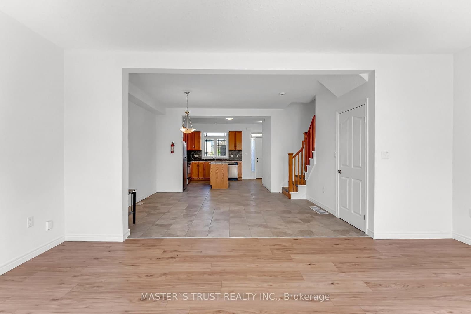 9 Amos Drive, Unit 5 thumbnail 26