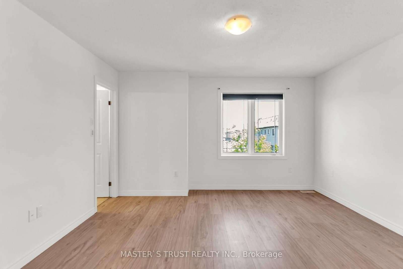 9 Amos Drive, Unit 5 thumbnail 31