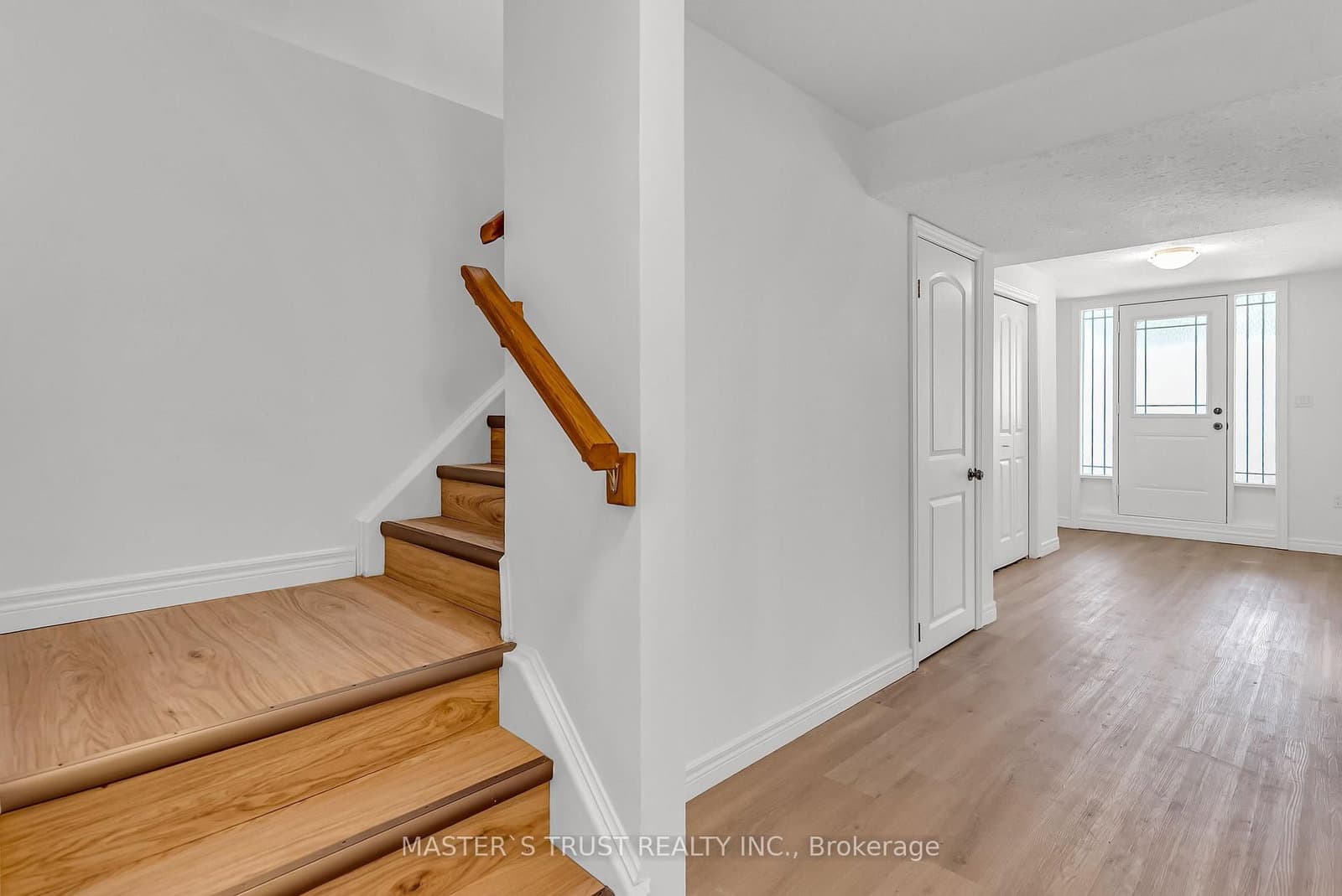 9 Amos Drive, Unit 5 thumbnail 33