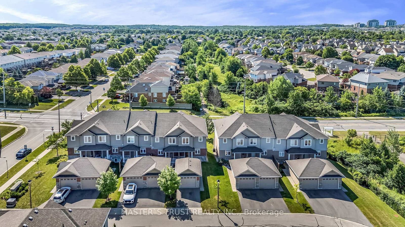 9 Amos Drive, Unit 5 thumbnail 8