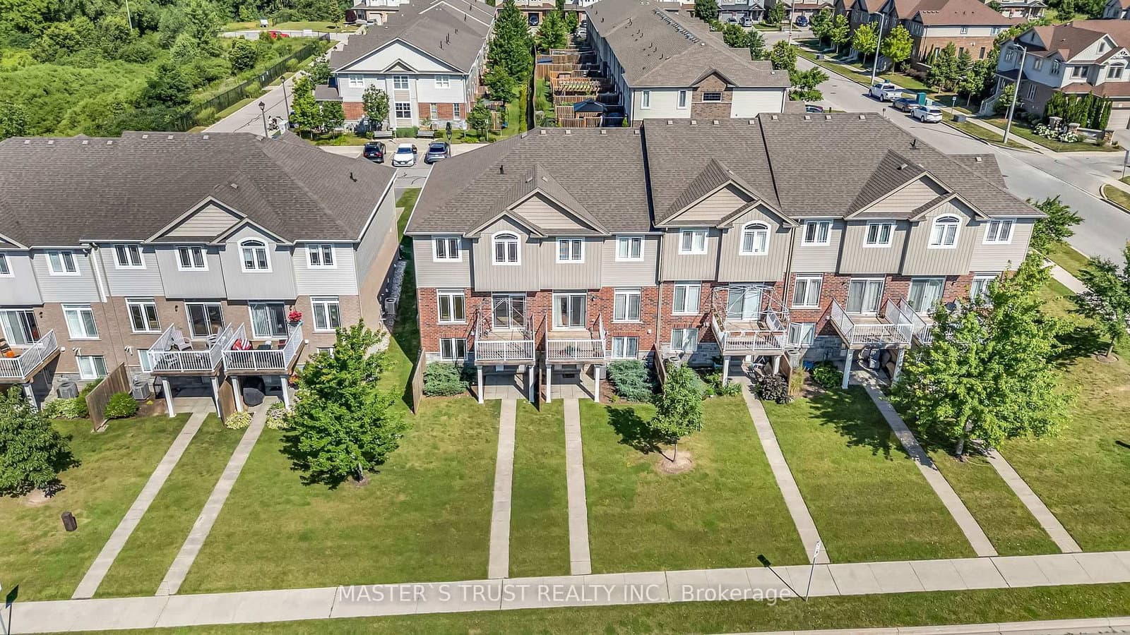9 Amos Drive, Unit 5 thumbnail 9