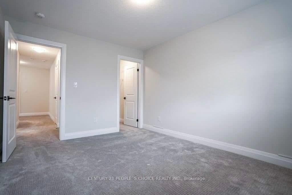 213 Sedgewood Street thumbnail 11