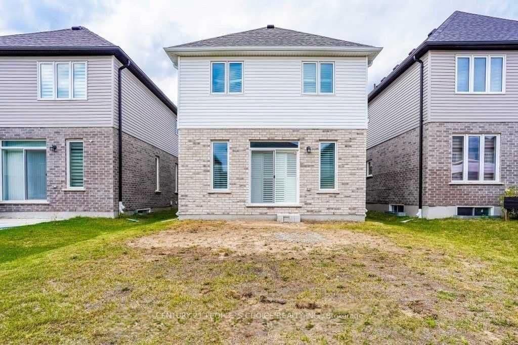 213 Sedgewood Street thumbnail 4