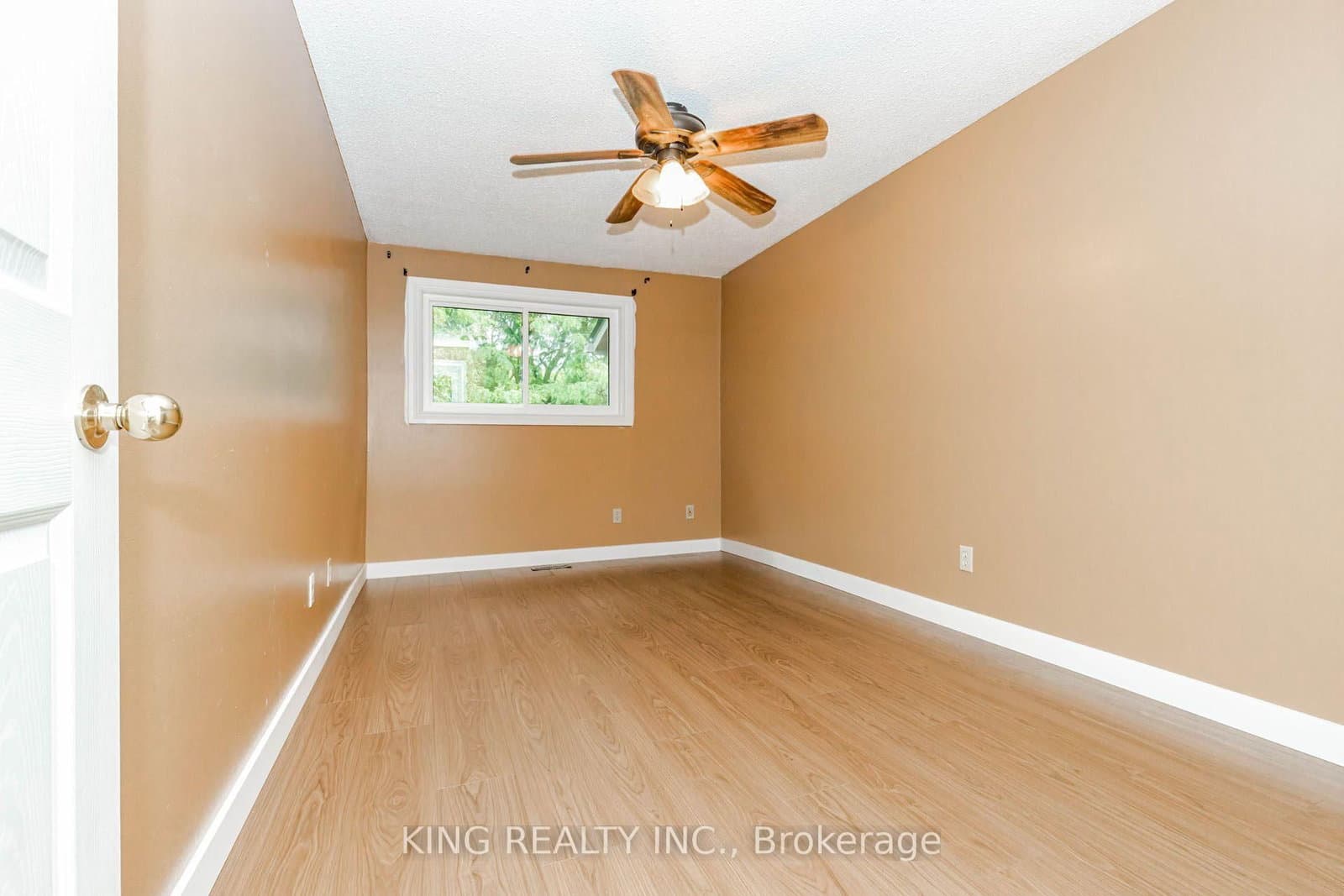 46 Cedarwoods Crescent, Unit 6 thumbnail 12