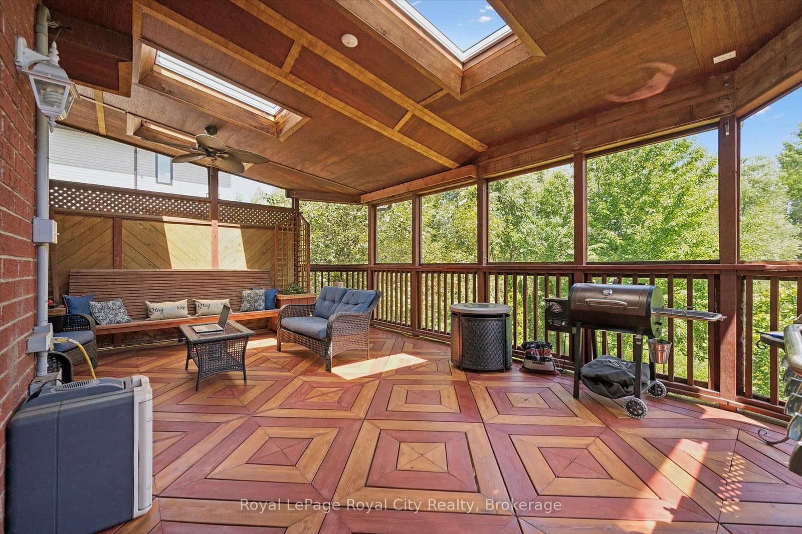 220 Carrington Drive thumbnail 31