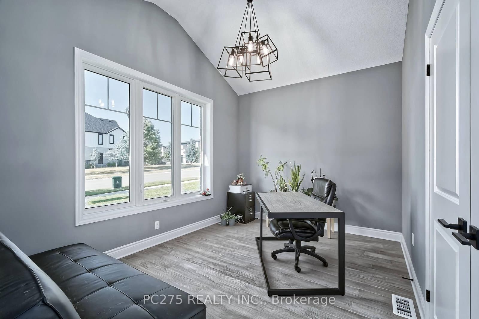 2022 UPPERPOINT Boulevard, Unit 10 thumbnail 17
