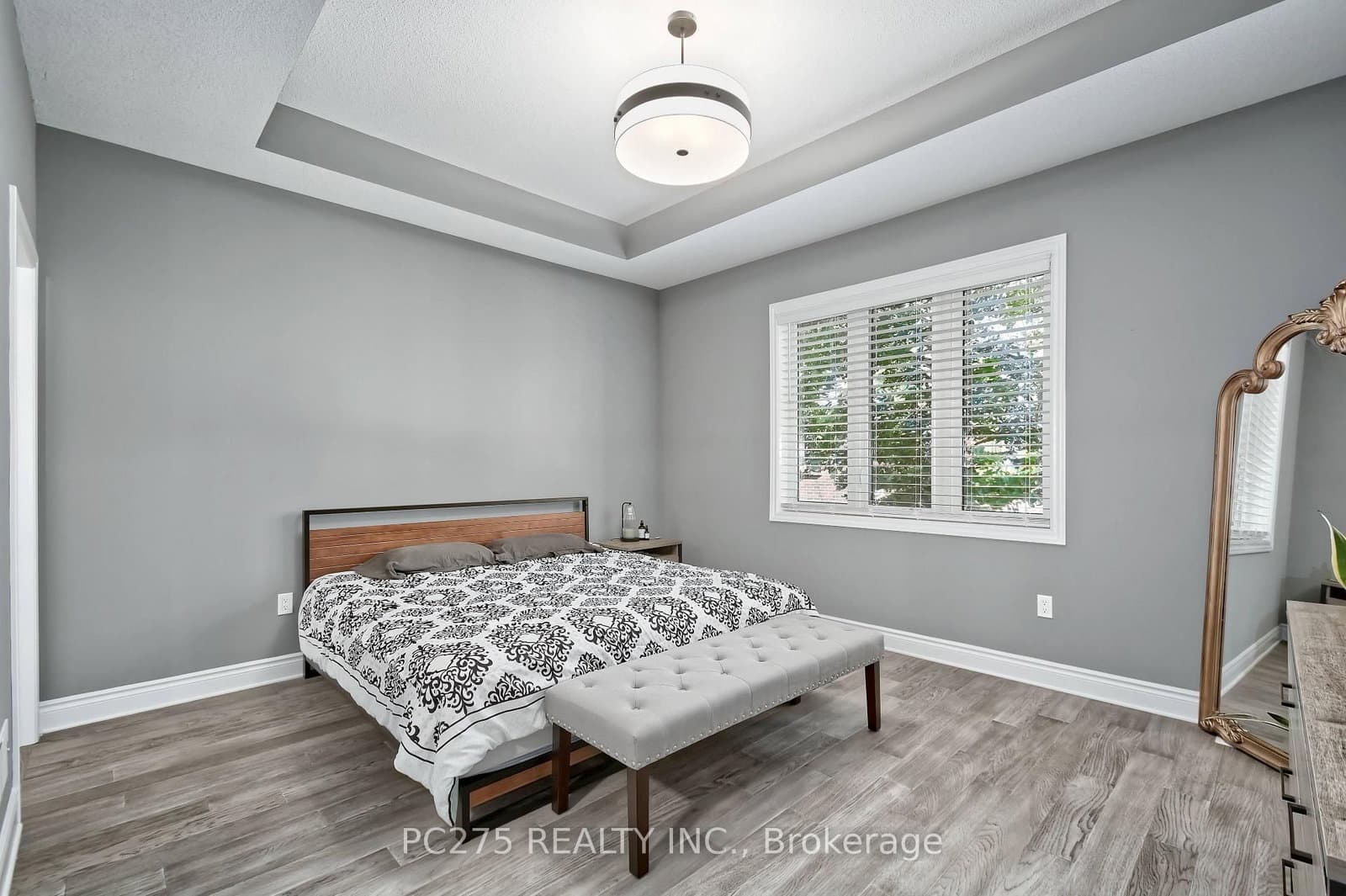 2022 UPPERPOINT Boulevard, Unit 10 thumbnail 22