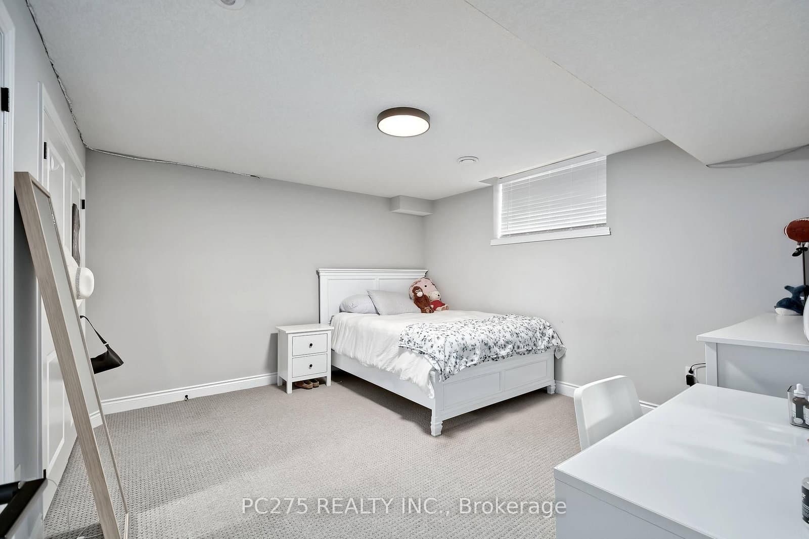 2022 UPPERPOINT Boulevard, Unit 10 thumbnail 31