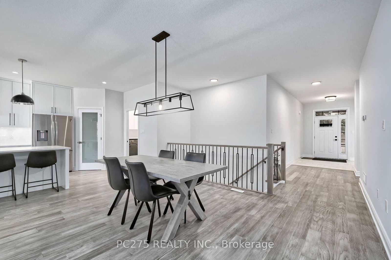2022 UPPERPOINT Boulevard, Unit 10 thumbnail 8