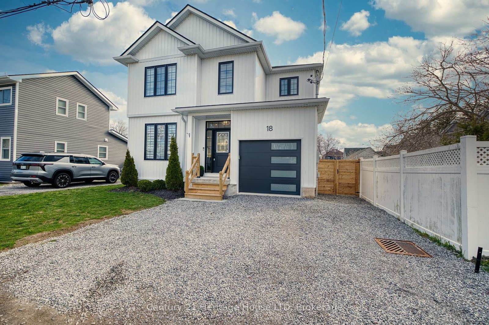 18 Parkview Avenue