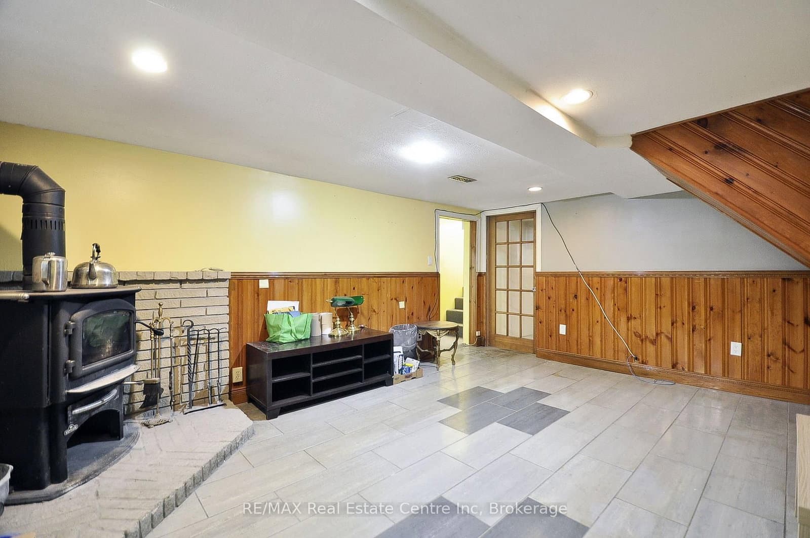 285 Albert Street W thumbnail 21