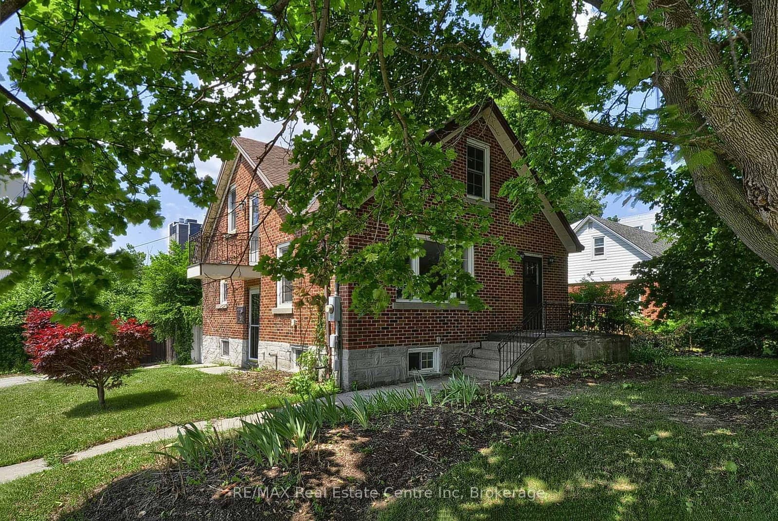 285 Albert Street W thumbnail 25