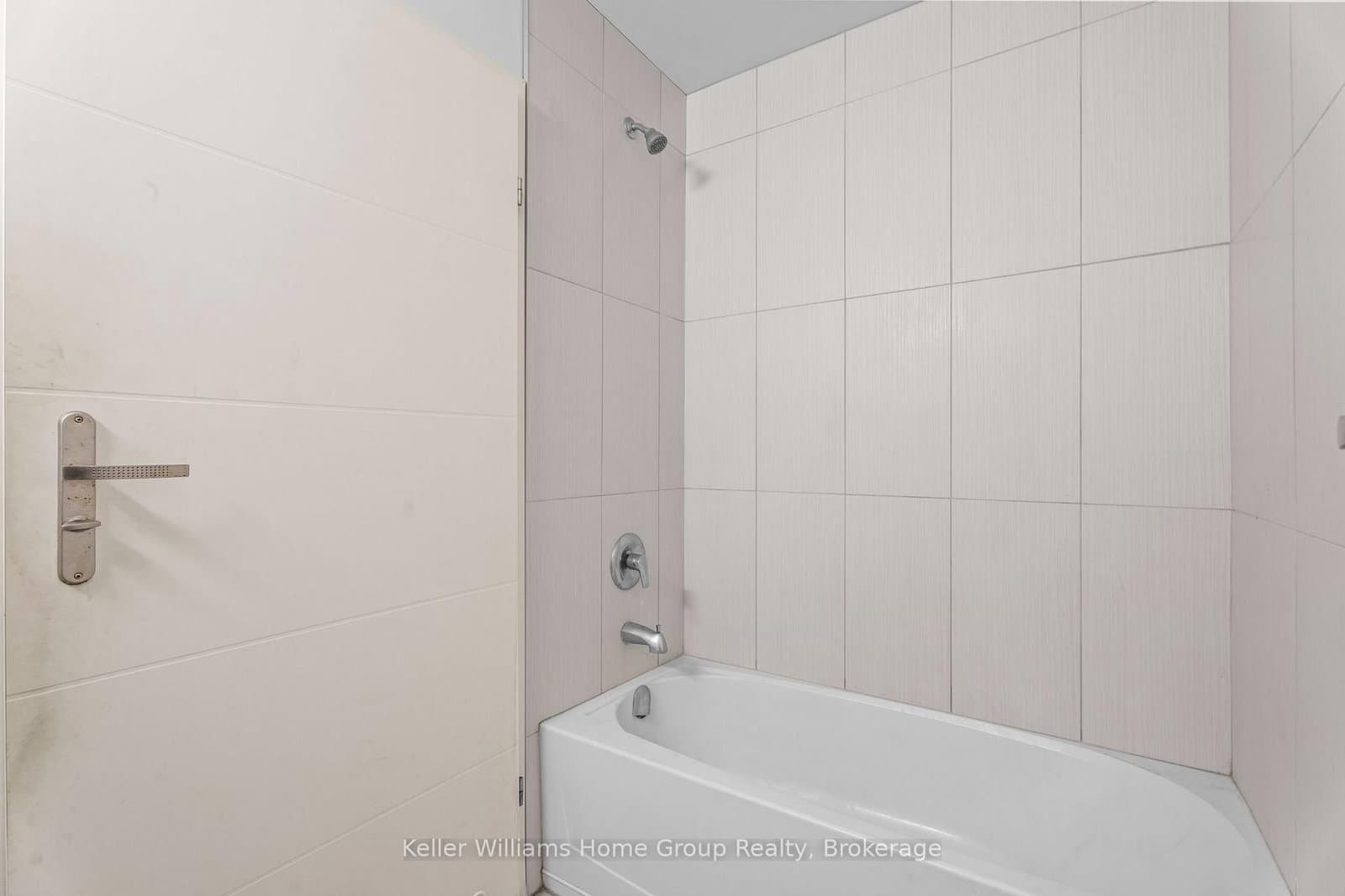 251 Hemlock Street, Unit 109 thumbnail 12