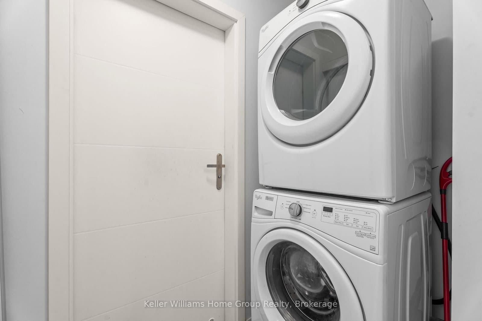 251 Hemlock Street, Unit 109 thumbnail 16