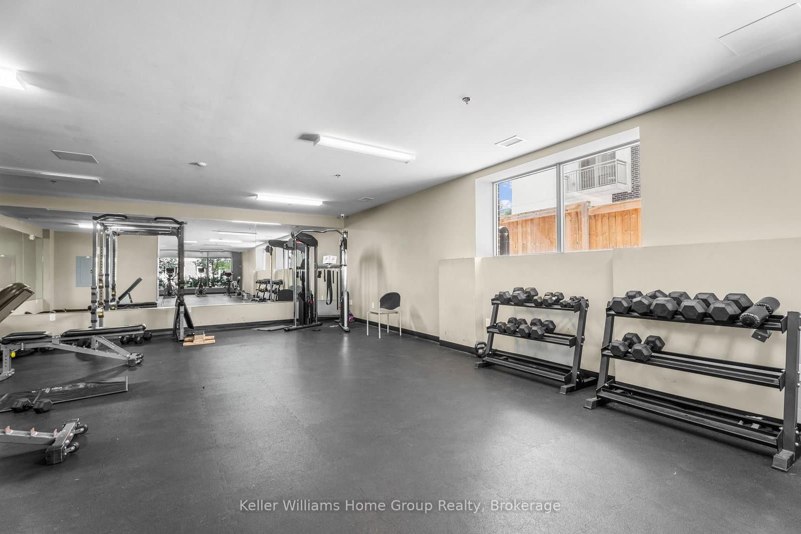 251 Hemlock Street, Unit 109 thumbnail 18