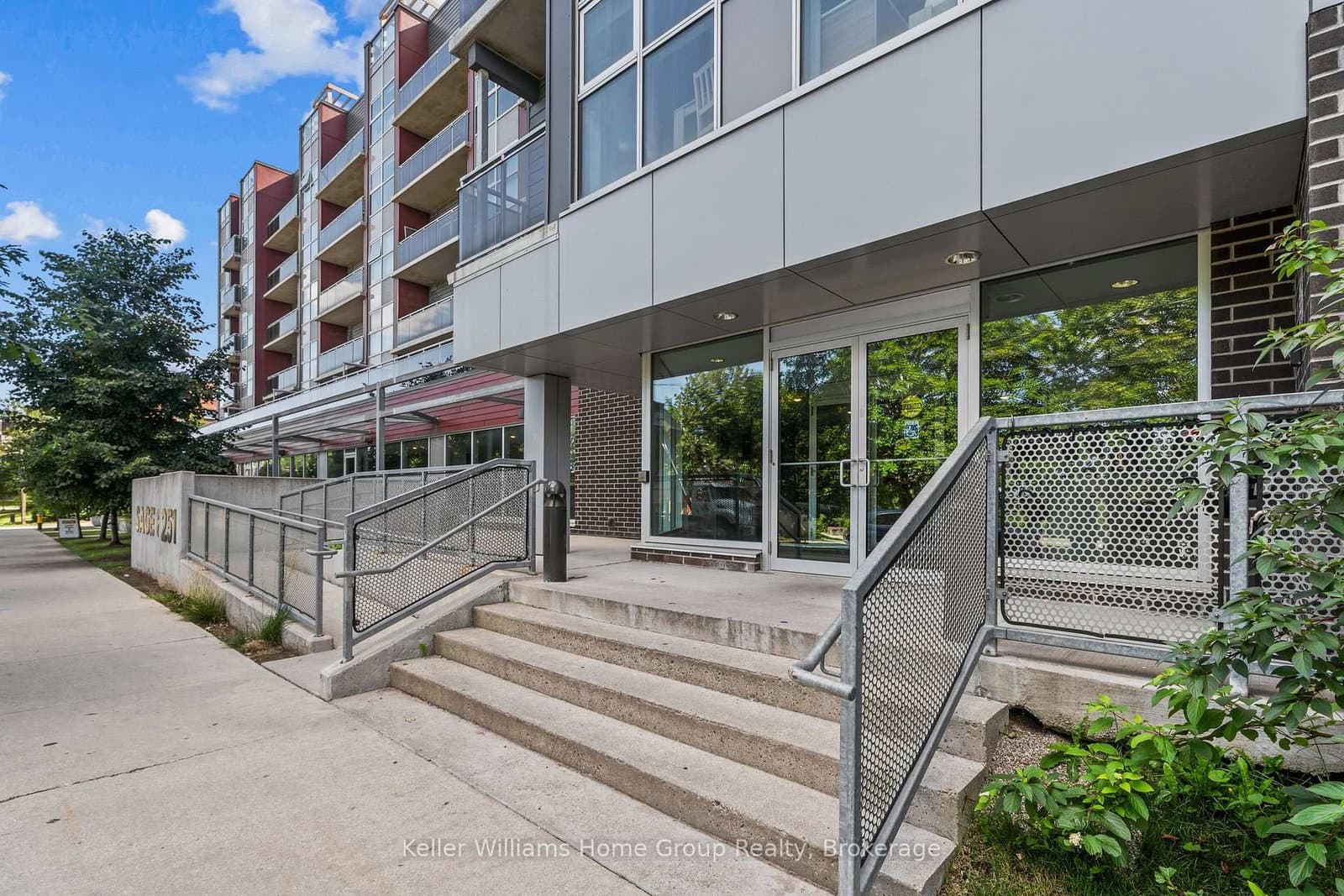 251 Hemlock Street, Unit 109 thumbnail 21