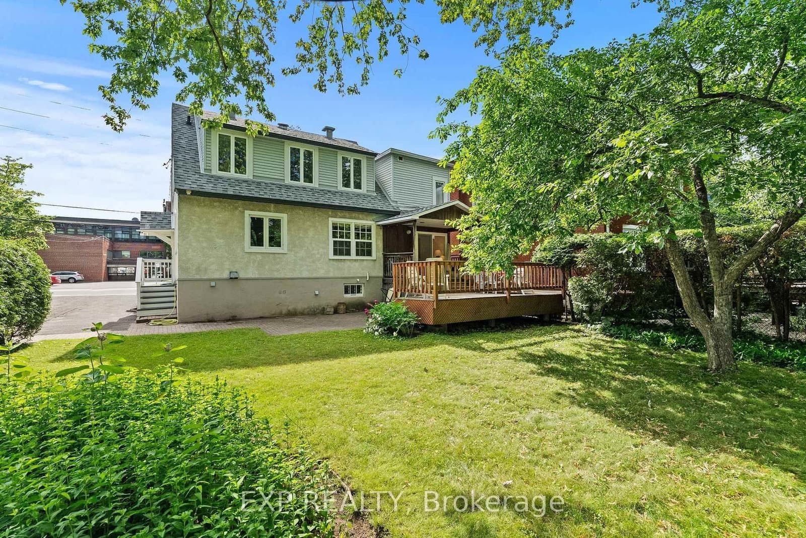 579 Broadview Avenue thumbnail 37