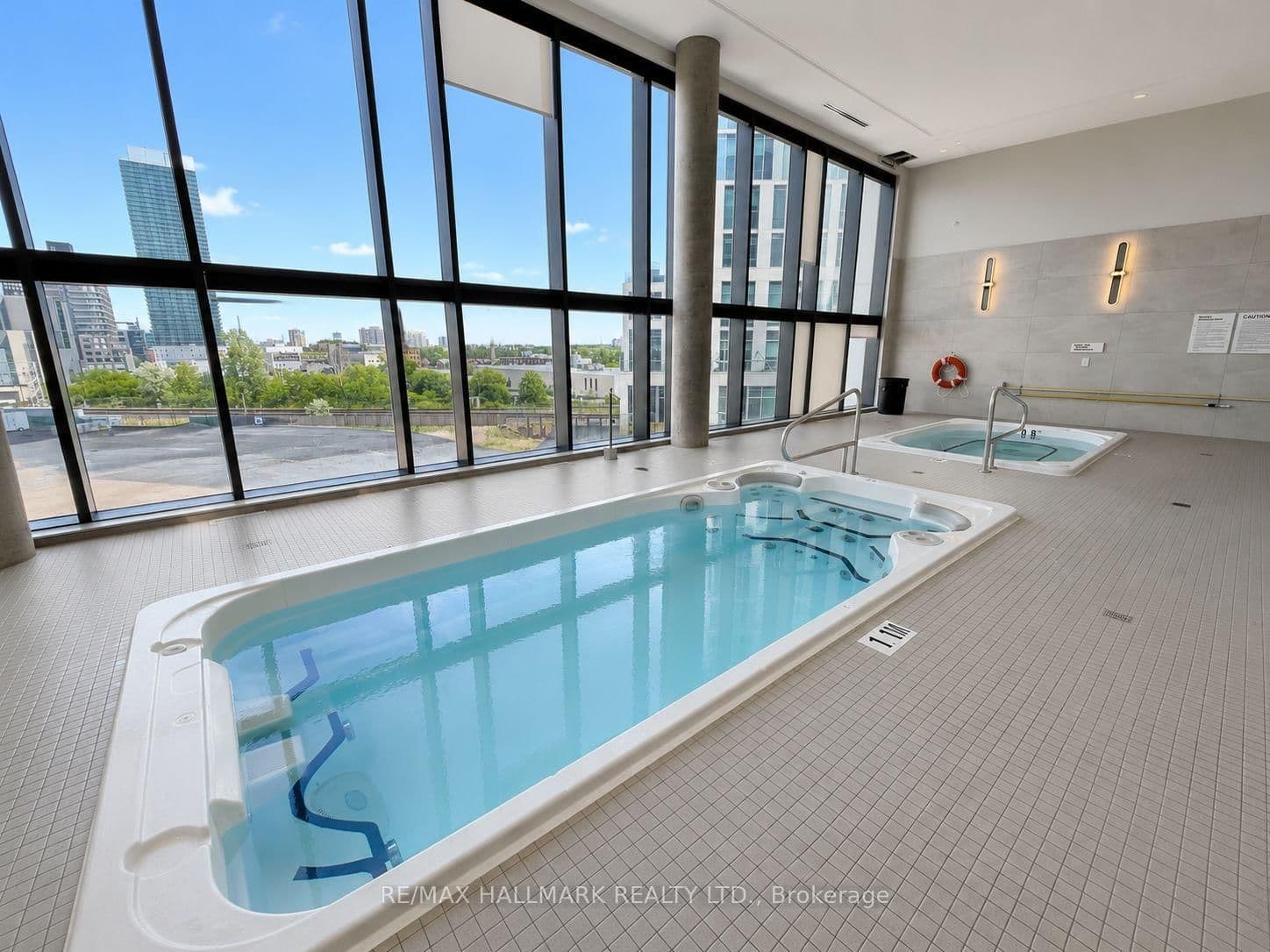 5 Wellington Street S, Unit 1406 thumbnail 26