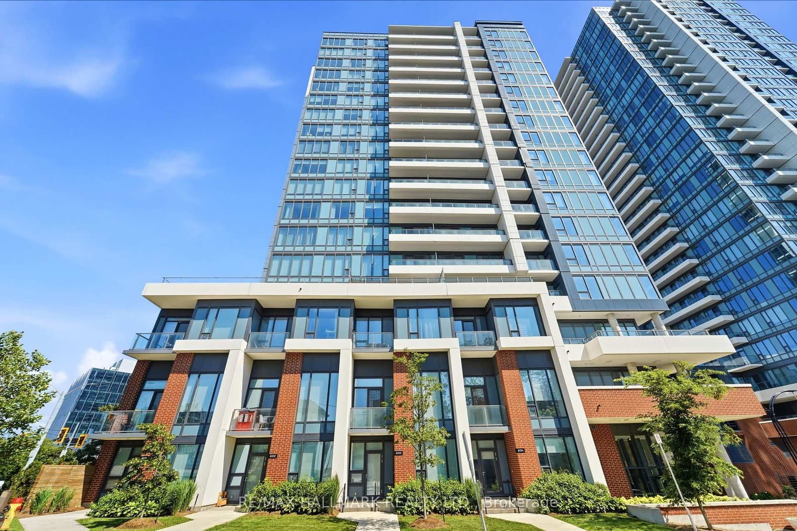 5 Wellington Street S, Unit 1406 thumbnail 32