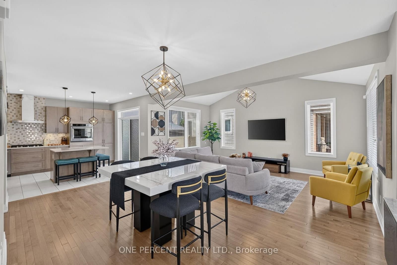 334 Lamarche Avenue thumbnail 9