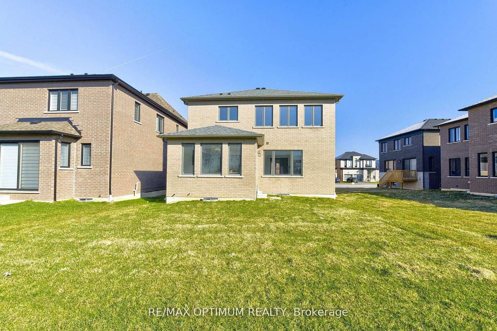 1454 Upper Thames Drive thumbnail 10