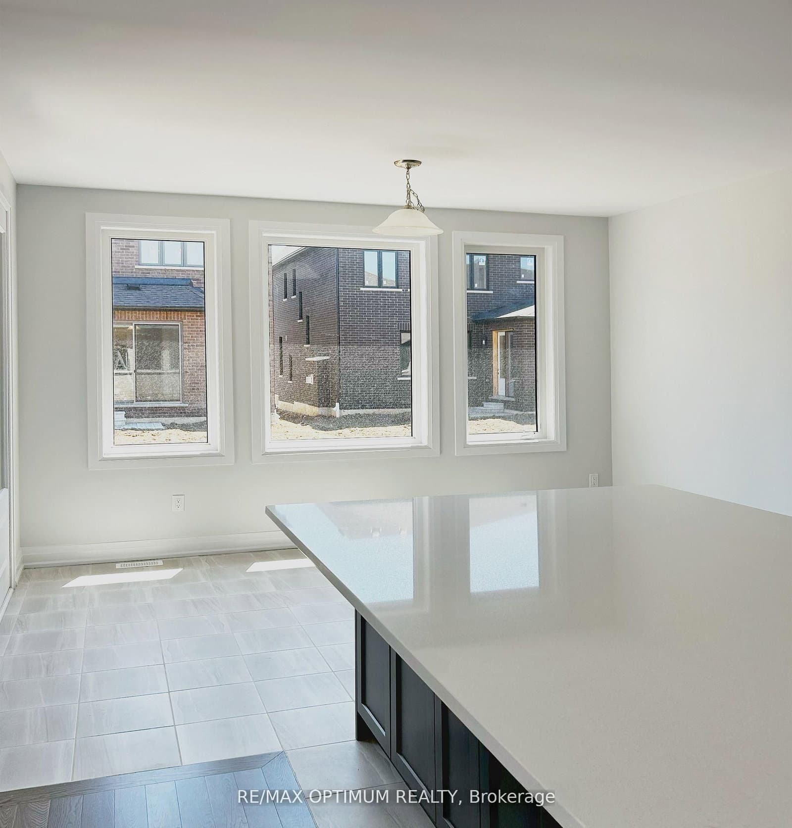 1454 Upper Thames Drive thumbnail 18