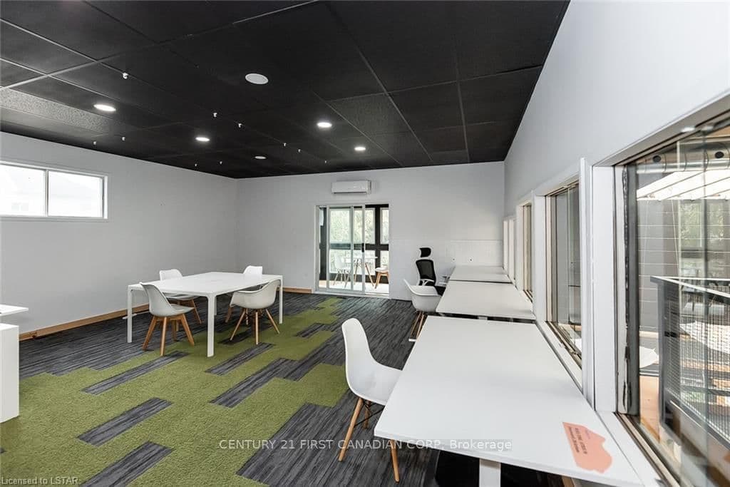 28 Princess Avenue, Unit Atrium thumbnail 16