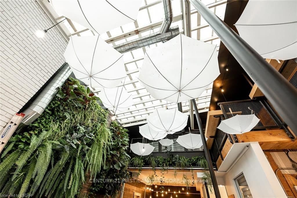 28 Princess Avenue, Unit Atrium thumbnail 4