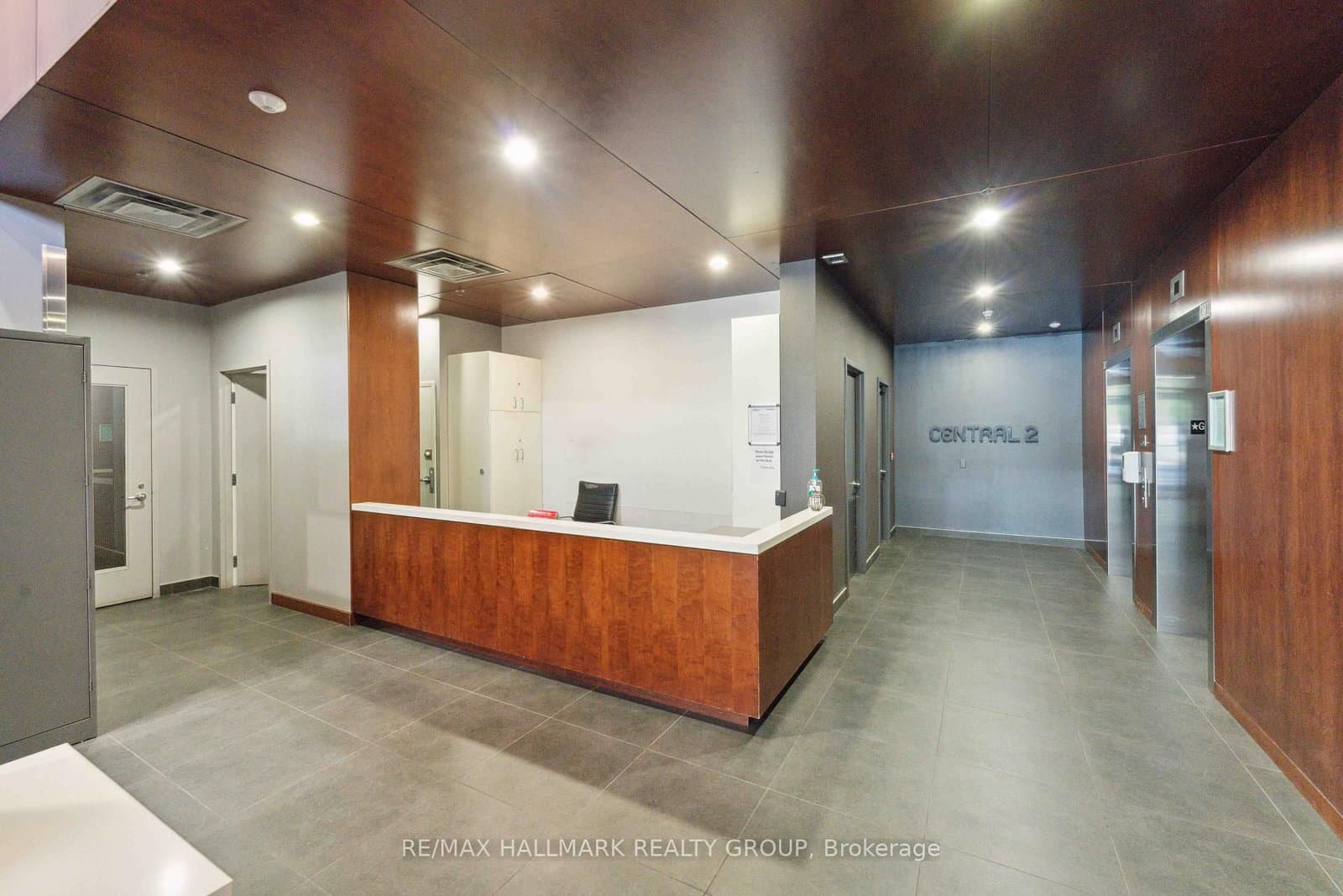 360 McLeod Street, Unit 313 thumbnail 4