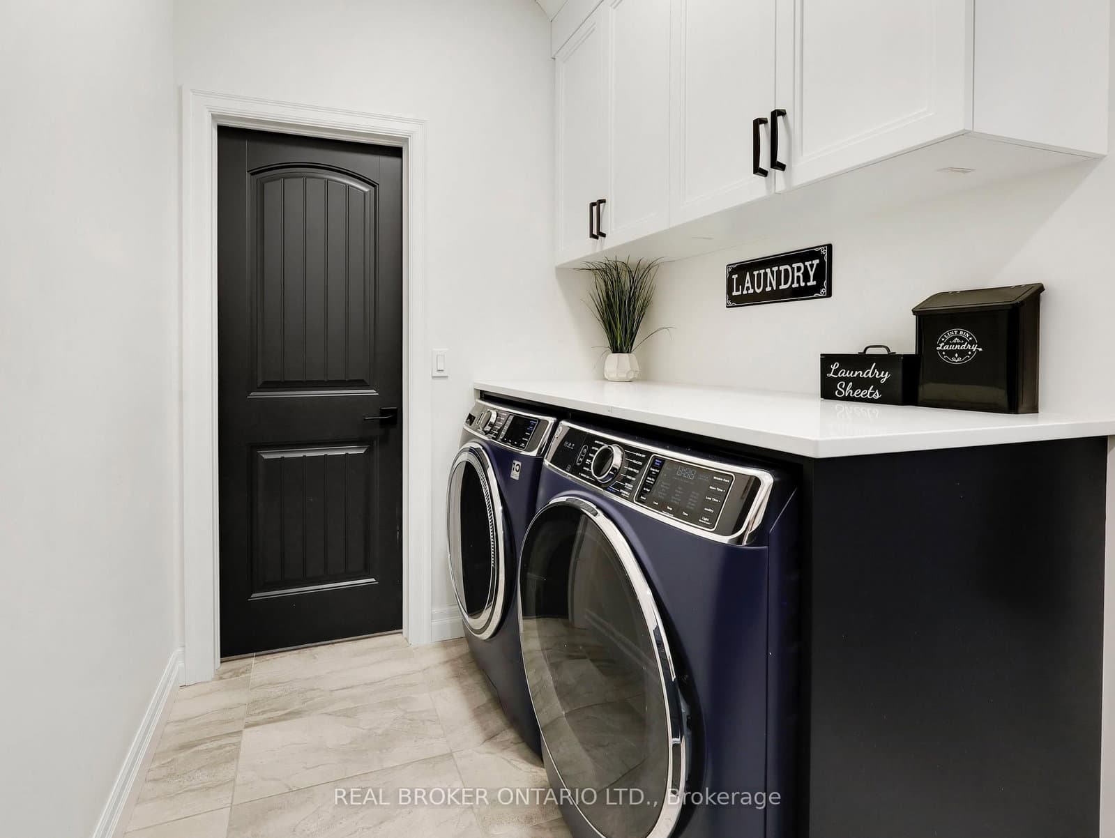 68 Cedar Street, Unit 11 thumbnail 18
