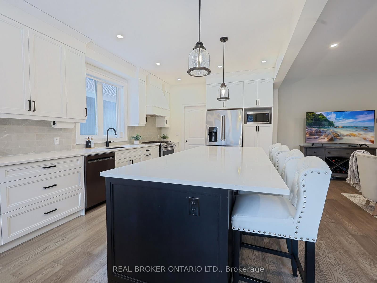 68 Cedar Street, Unit 11 thumbnail 4
