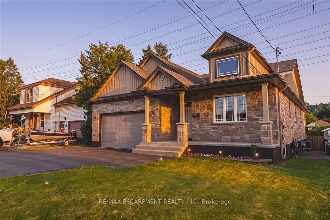 602 Cochrane Road - Image 1