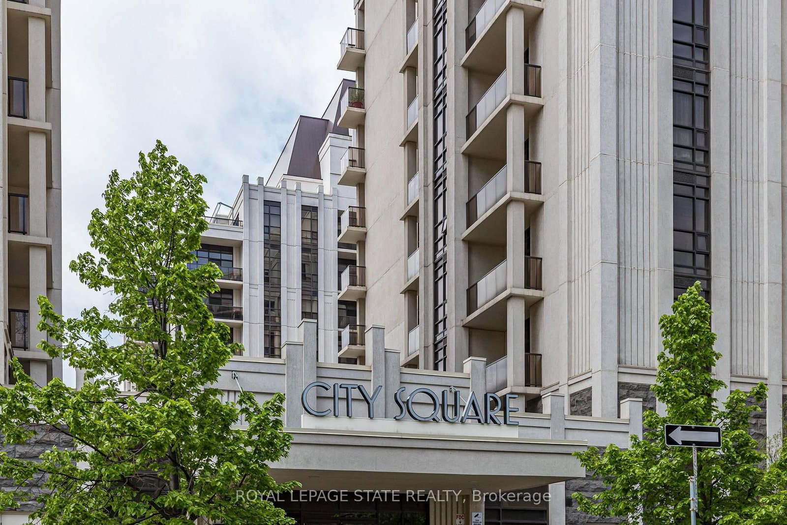85 Robinson Street, Unit 1010 - Image 1