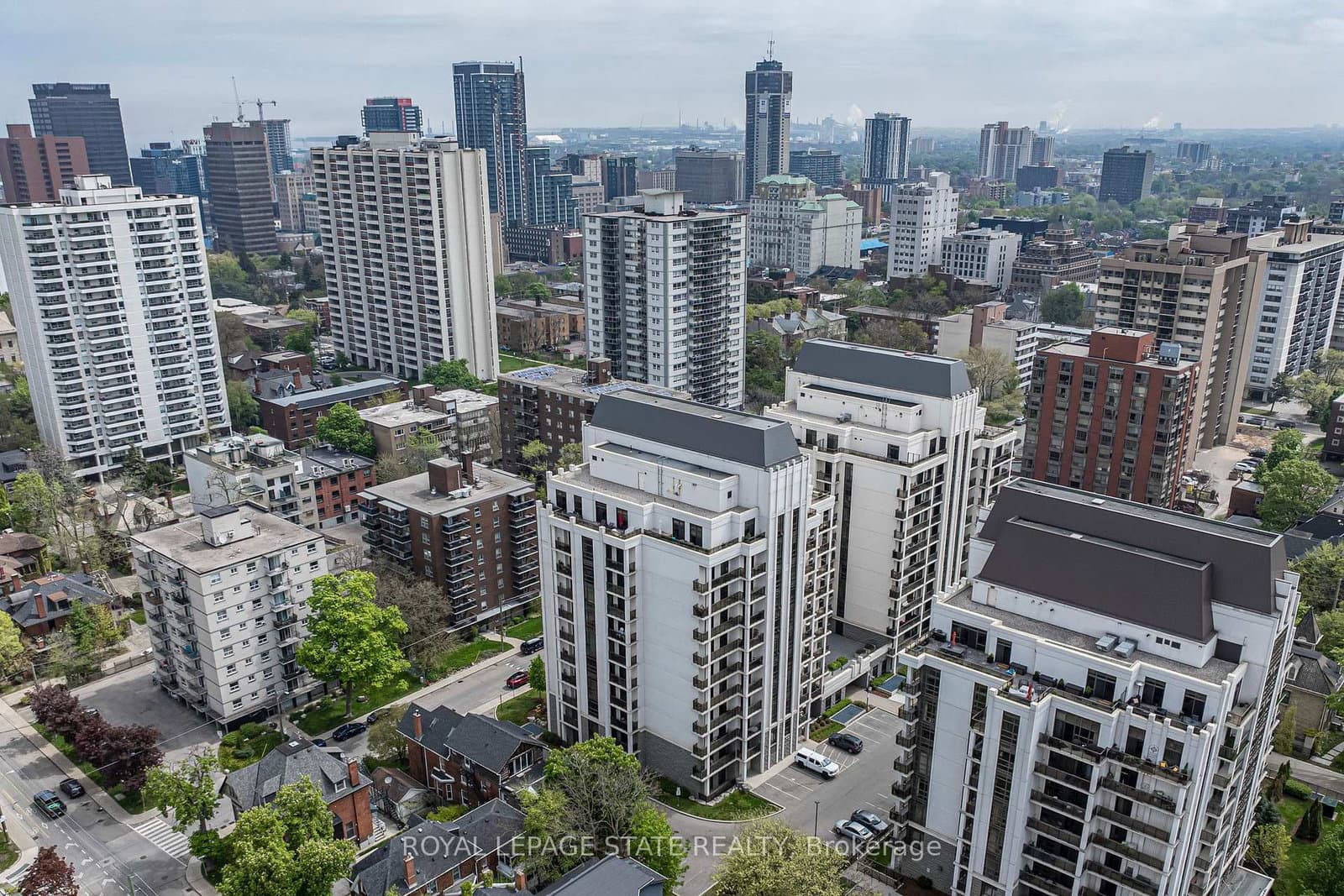 85 Robinson Street, Unit 1010 thumbnail 35