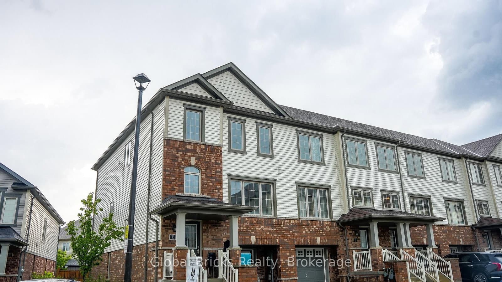 755 Linden Drive, Unit 6 - Image 1