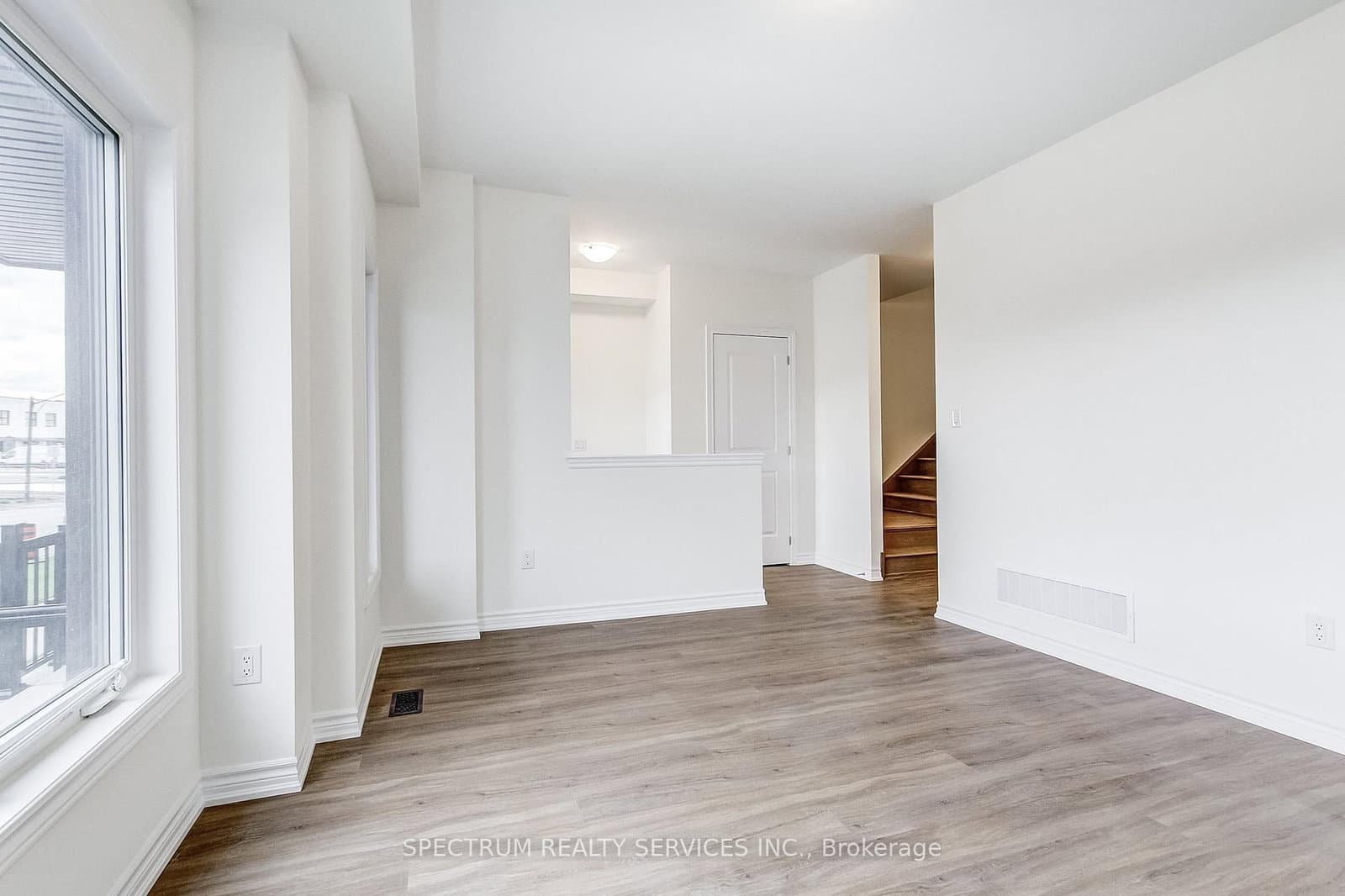 31 Strickland Avenue thumbnail 13