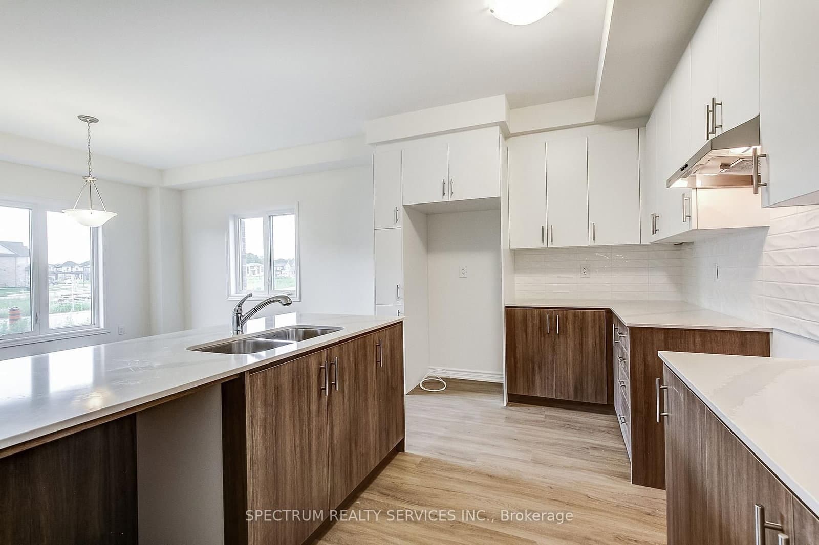 31 Strickland Avenue thumbnail 19