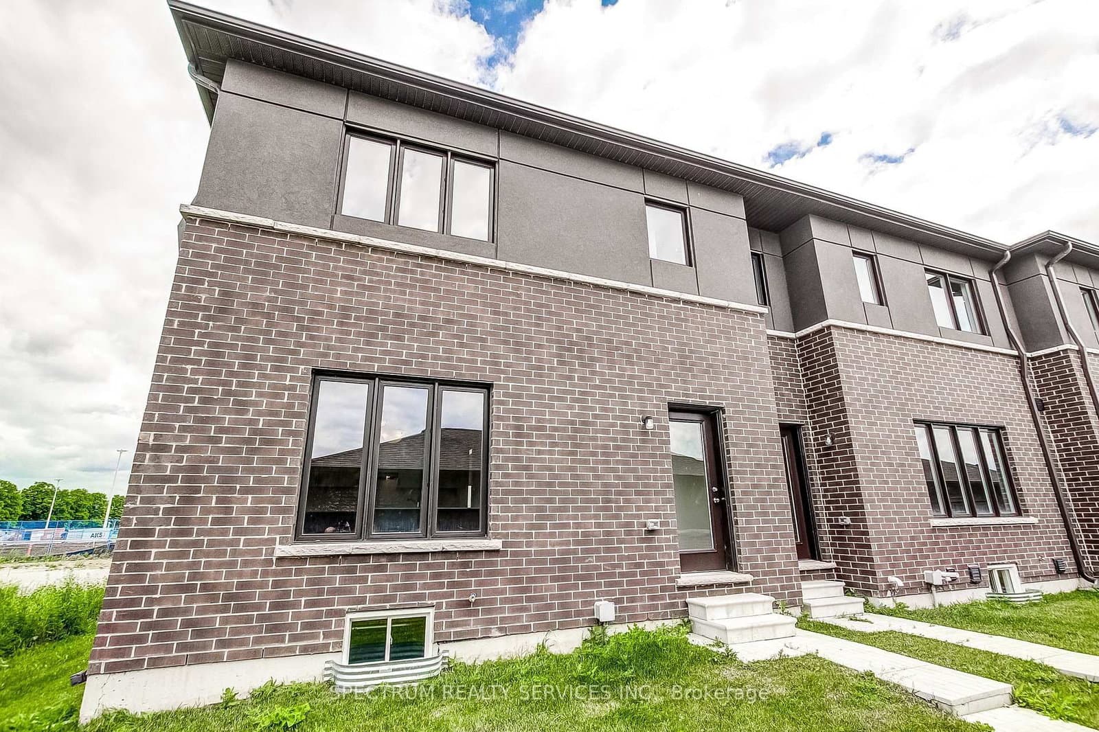 31 Strickland Avenue thumbnail 47