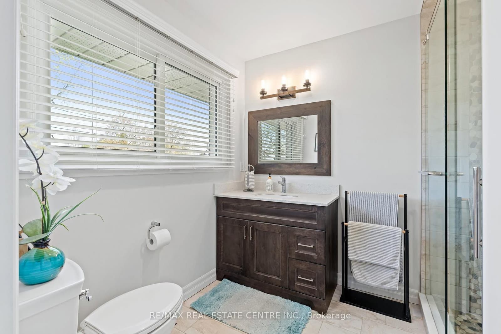 42 Ridgeway Avenue thumbnail 19