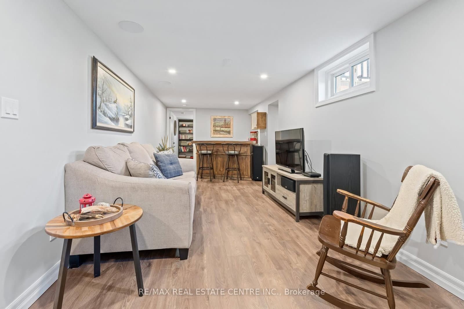 42 Ridgeway Avenue thumbnail 6