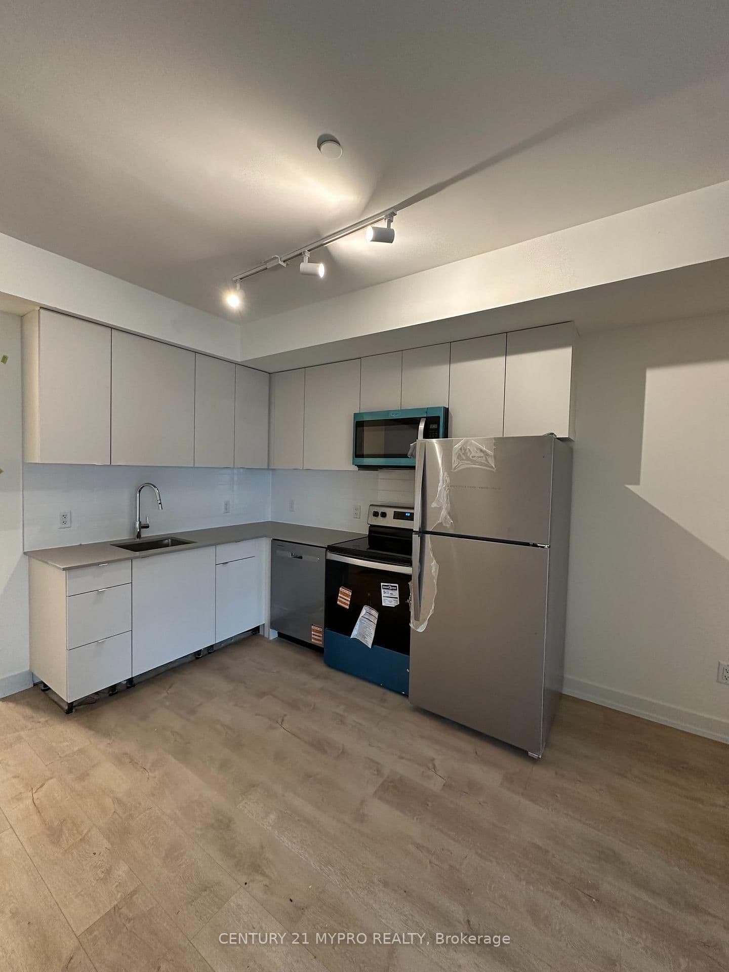 16 Melbourne Avenue, Unit 109B thumbnail 4