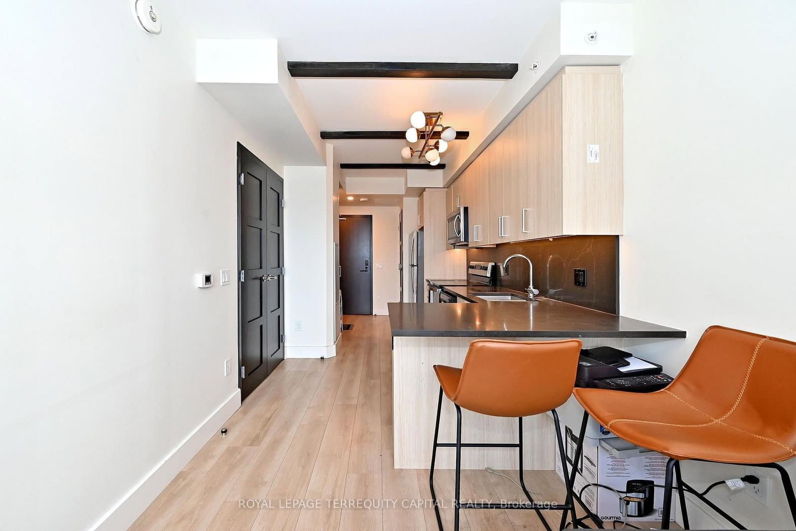 145 Columbia Street W, Unit 2001 thumbnail 15