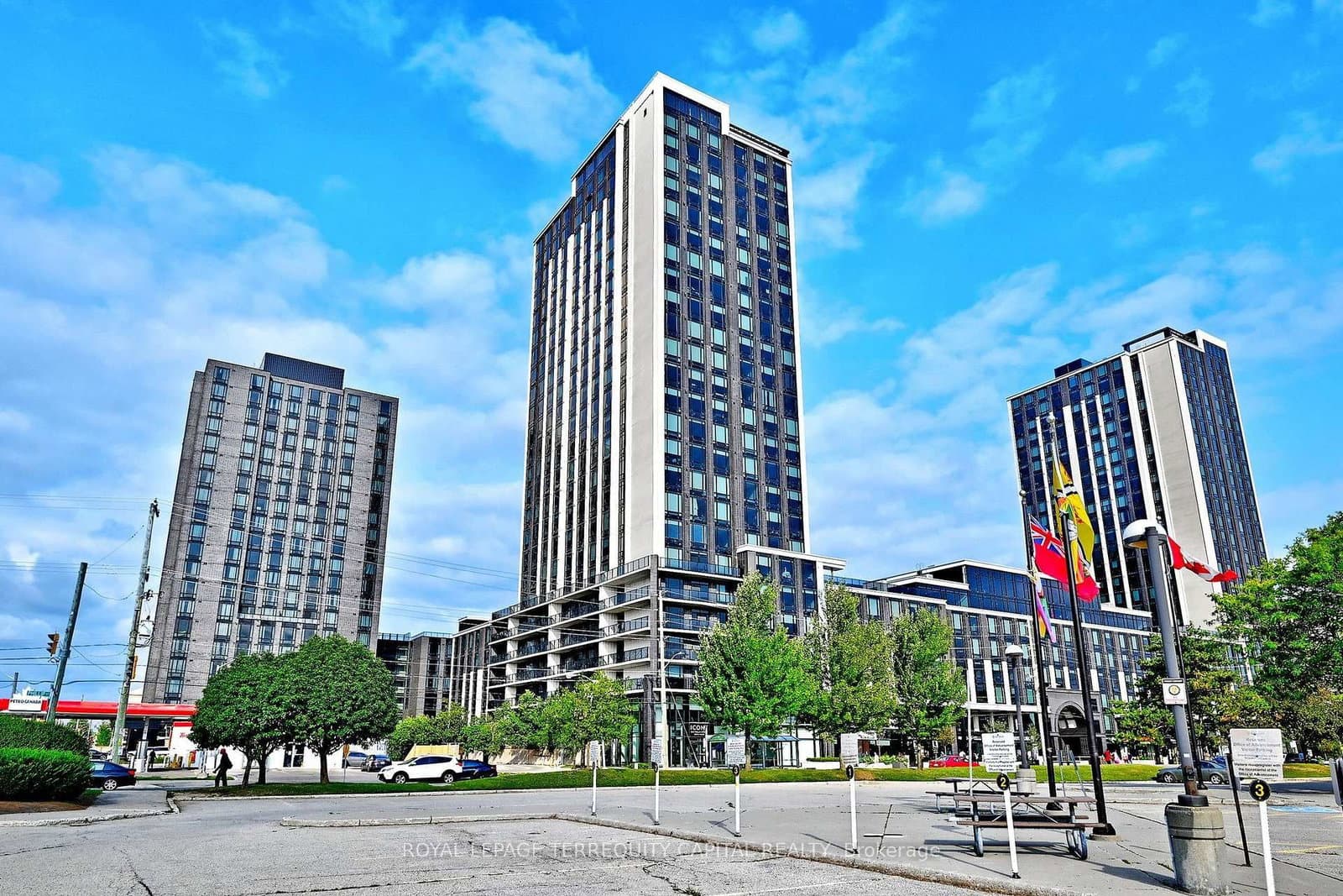 145 Columbia Street W, Unit 2001 thumbnail 46