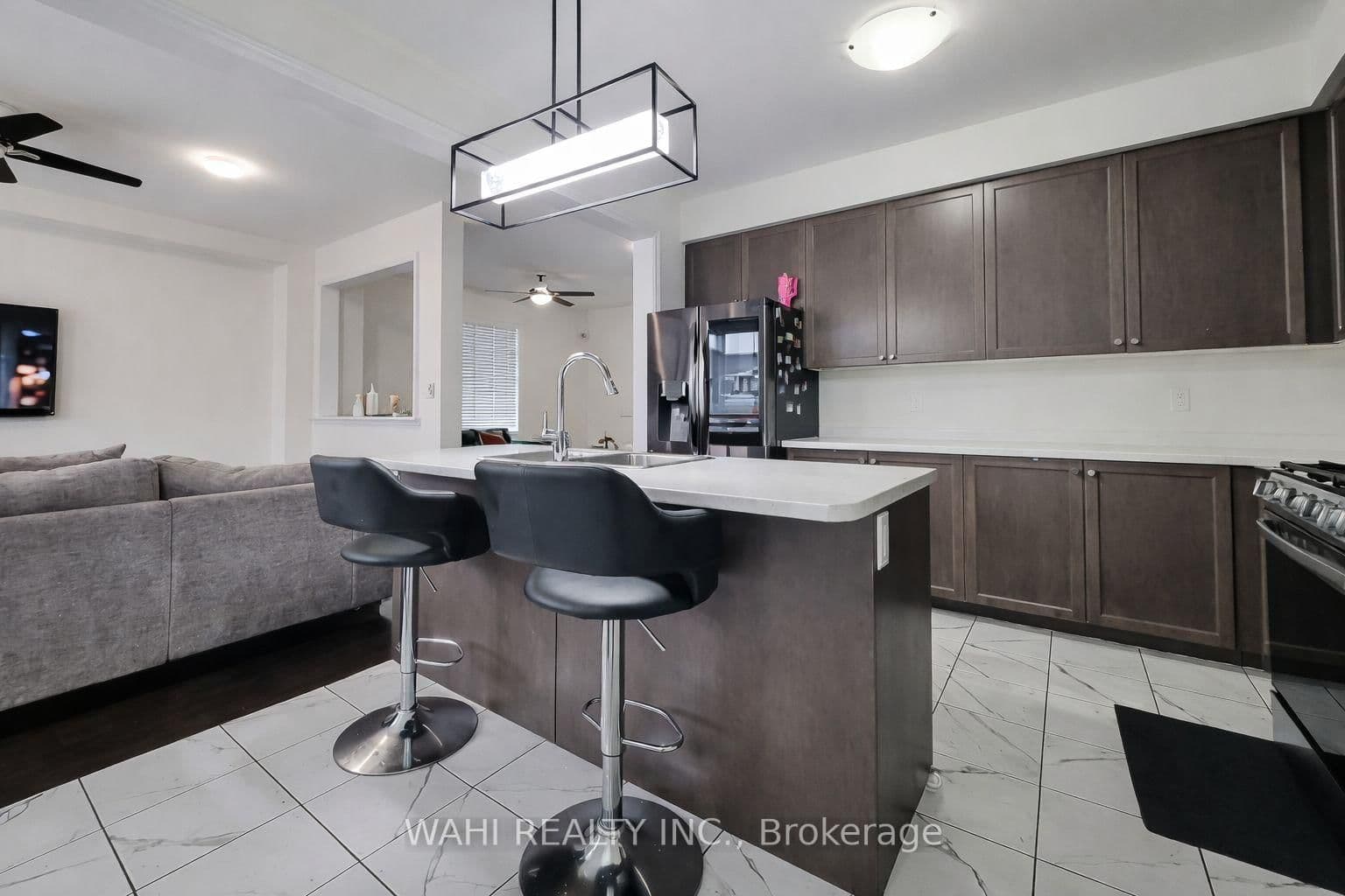 73 Lillian Way thumbnail 9