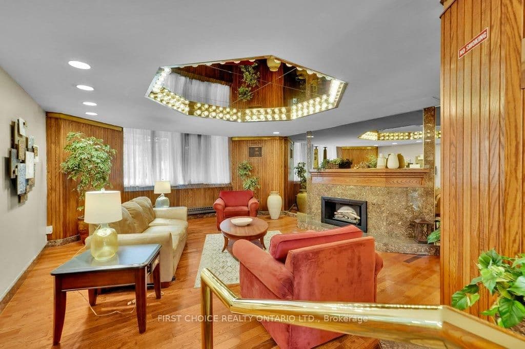 2871 Richmond Road, Unit 1208 thumbnail 5