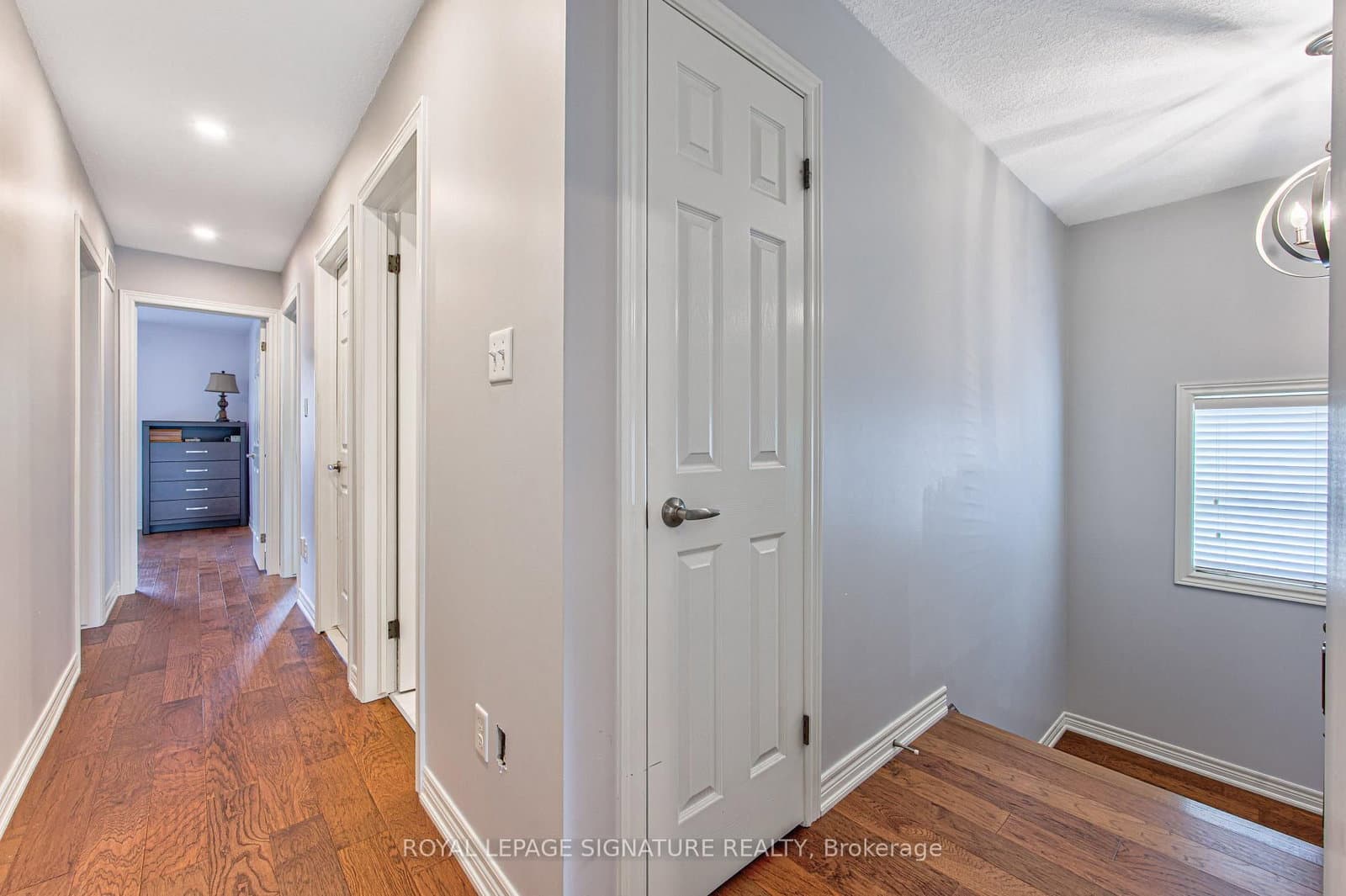 270 Springvalley Crescent thumbnail 22