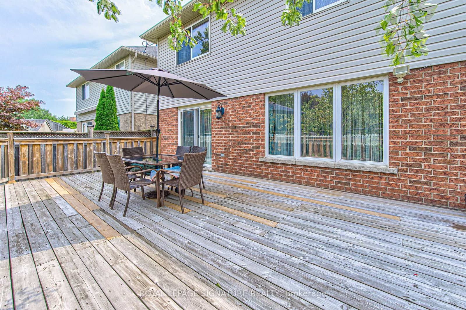270 Springvalley Crescent thumbnail 46